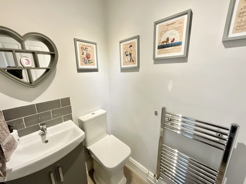 Tixall Court, Tixall, ST18