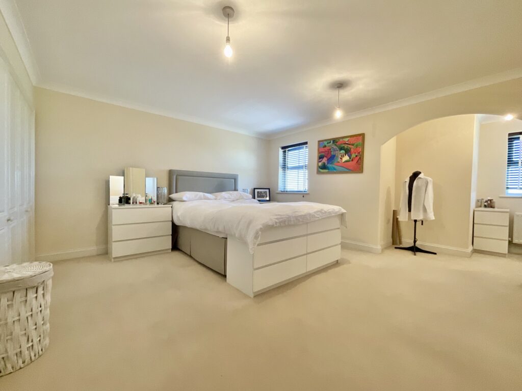 Ashbourne Drive, Weston, CW2