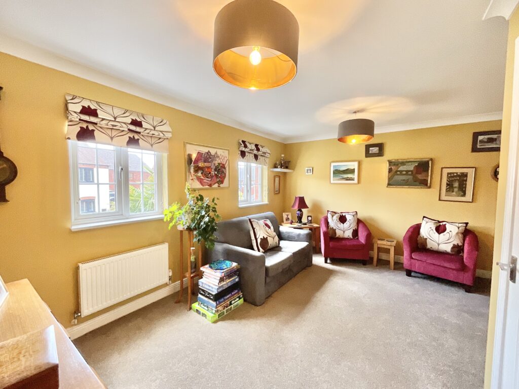 Barnton Edge, Stone, ST15