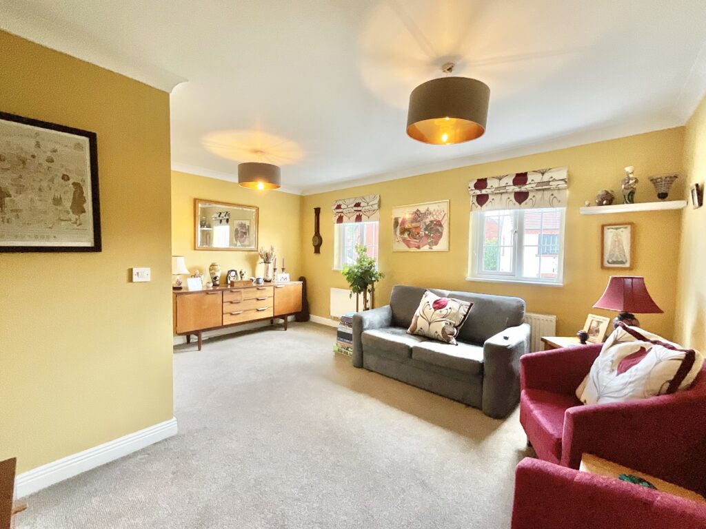 Barnton Edge, Stone, ST15