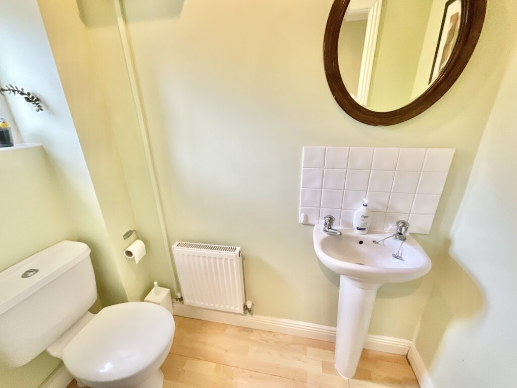 Barnton Edge, Stone, ST15