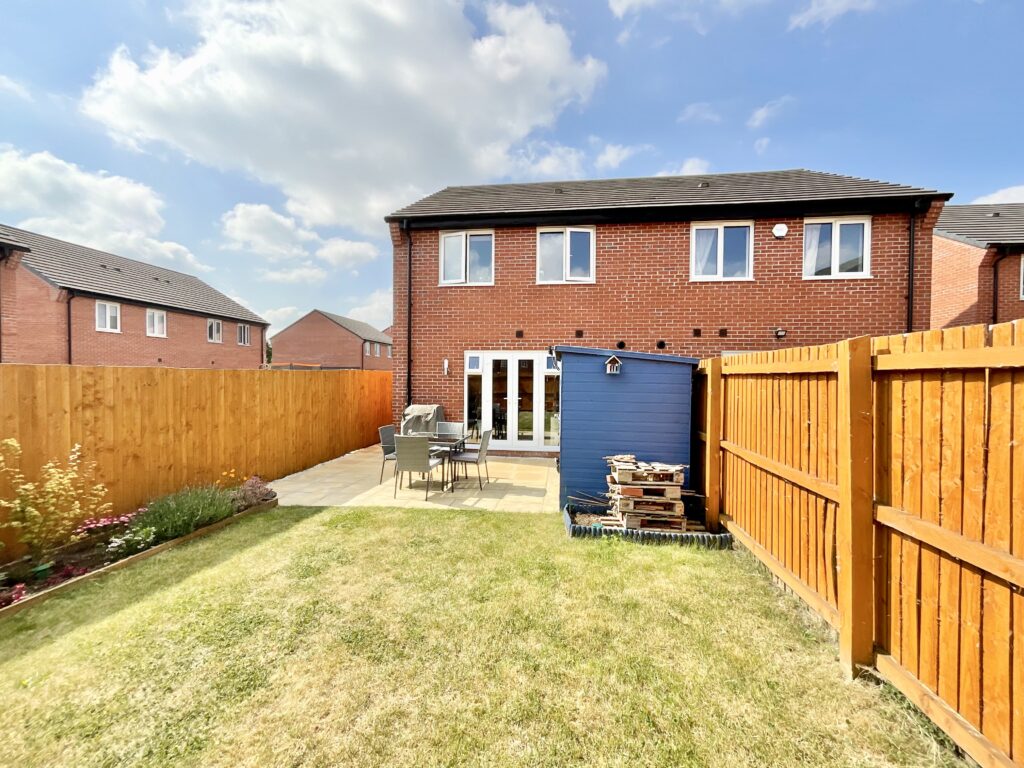 Farm Close, Shavington, CW2