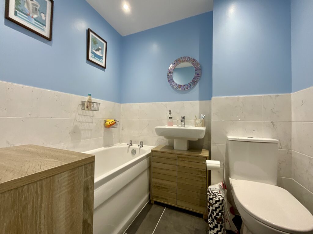 Farm Close, Shavington, CW2
