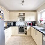Melrose Avenue, Stone, ST15