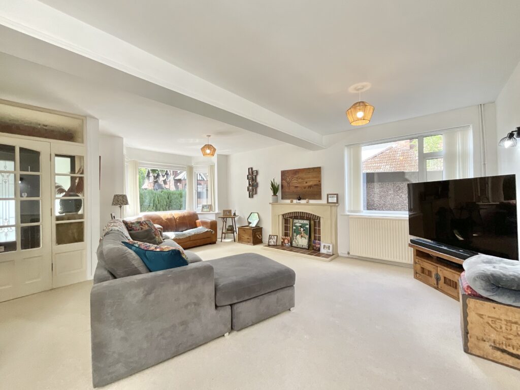 Longton Road, Stoke-On-Trent, ST4