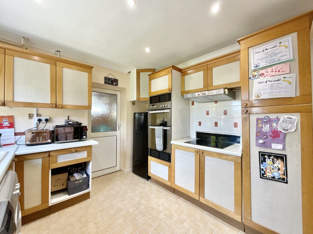 Longton Road, Stoke-On-Trent, ST4