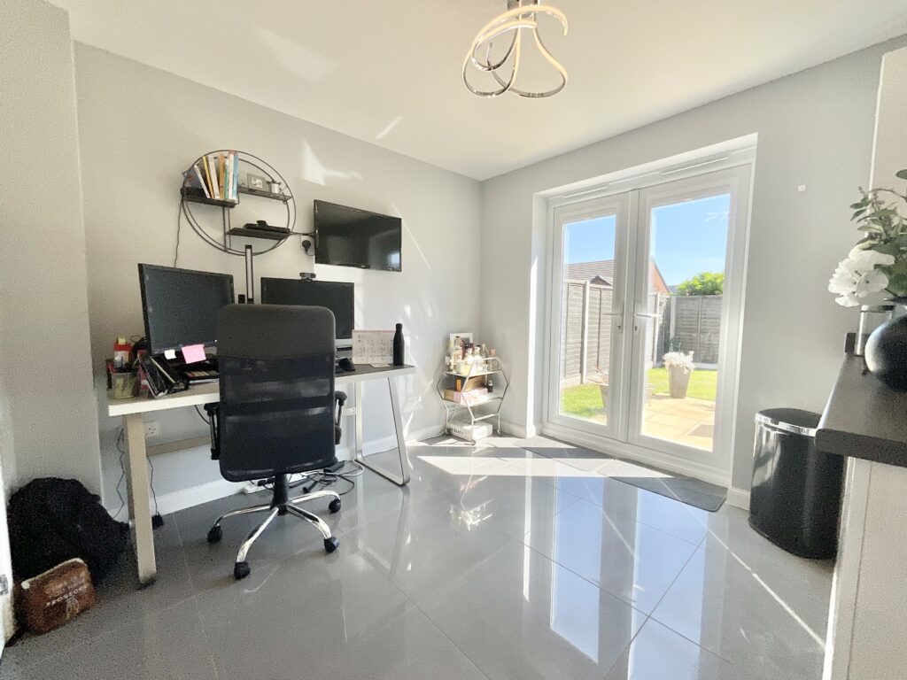 Robin Drive, Edleston, CW5
