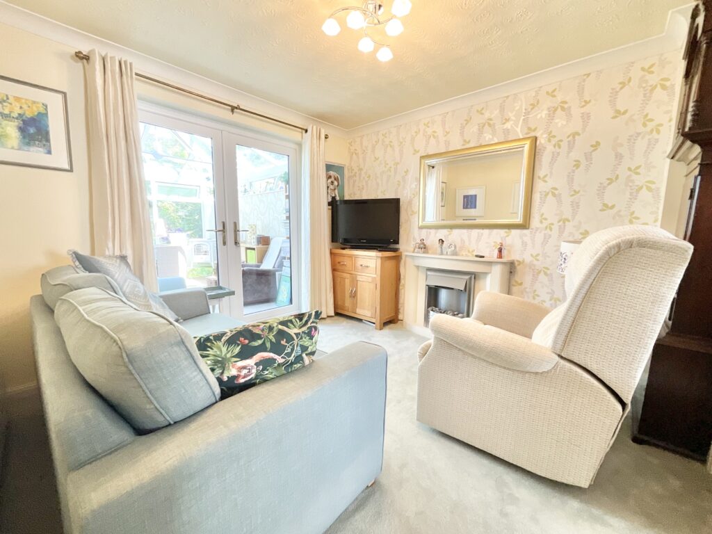 St. Josephs Way, Nantwich, CW5