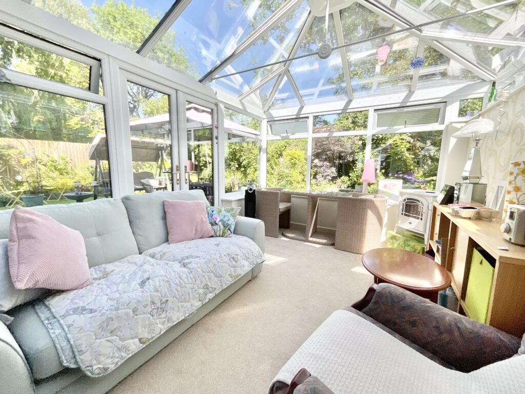 St. Josephs Way, Nantwich, CW5