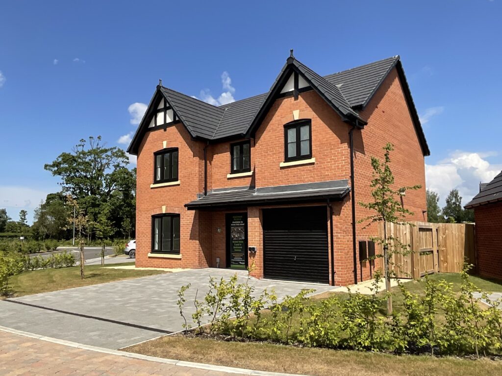 Whitchurch Road, Aston, CW5