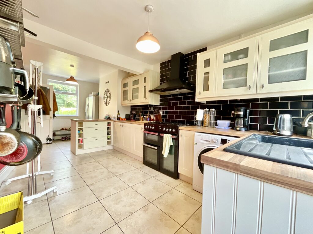 Laburnum Avenue, Nantwich, CW5