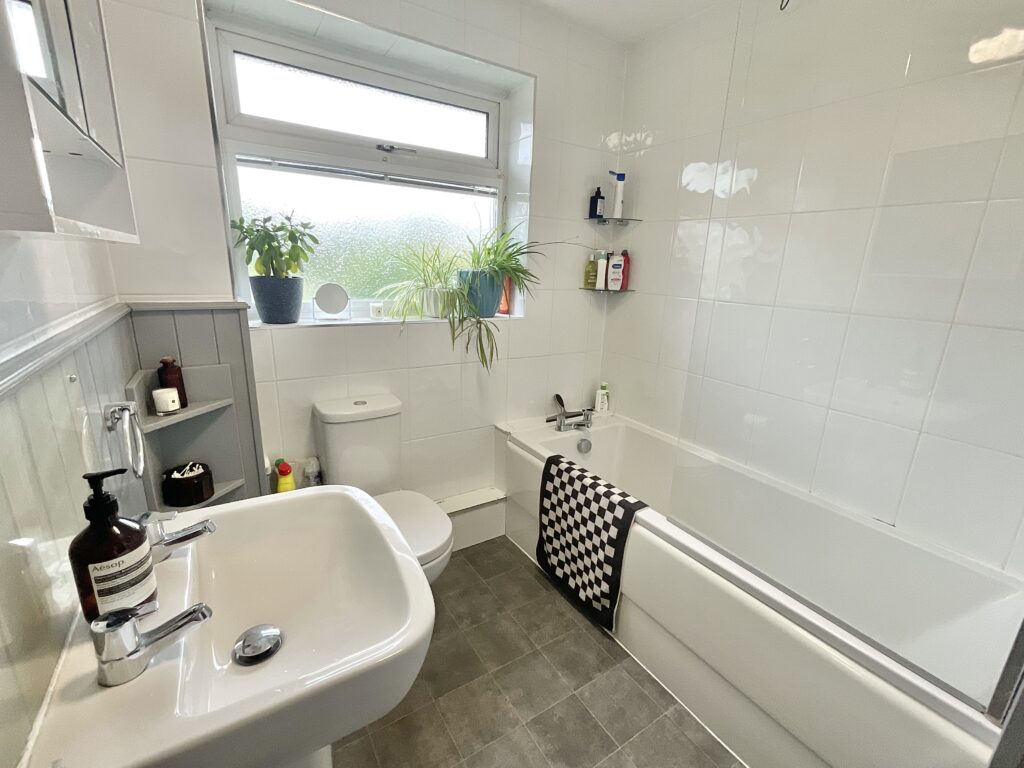 Bishops Wood, Nantwich, CW5