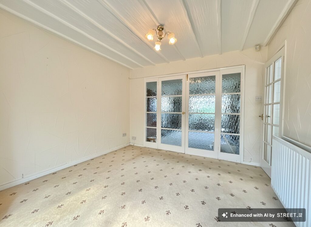 Gateway Avenue, Baldwins Gate, ST5