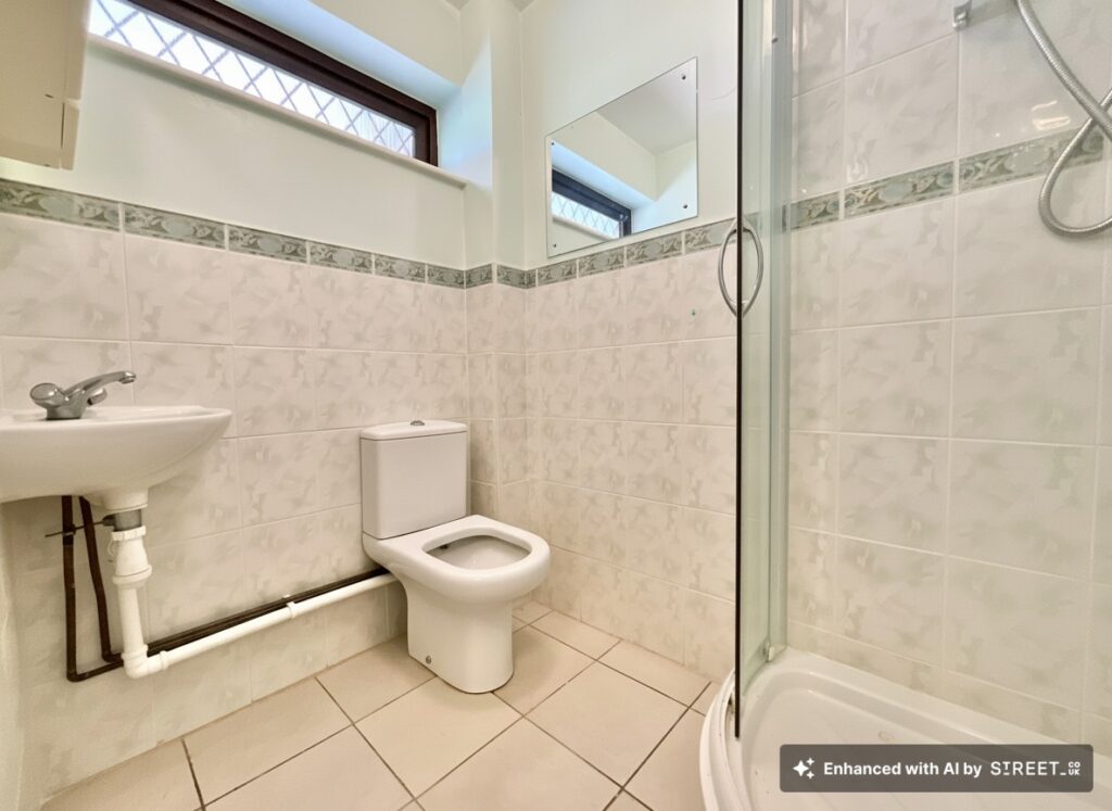 Gateway Avenue, Baldwins Gate, ST5