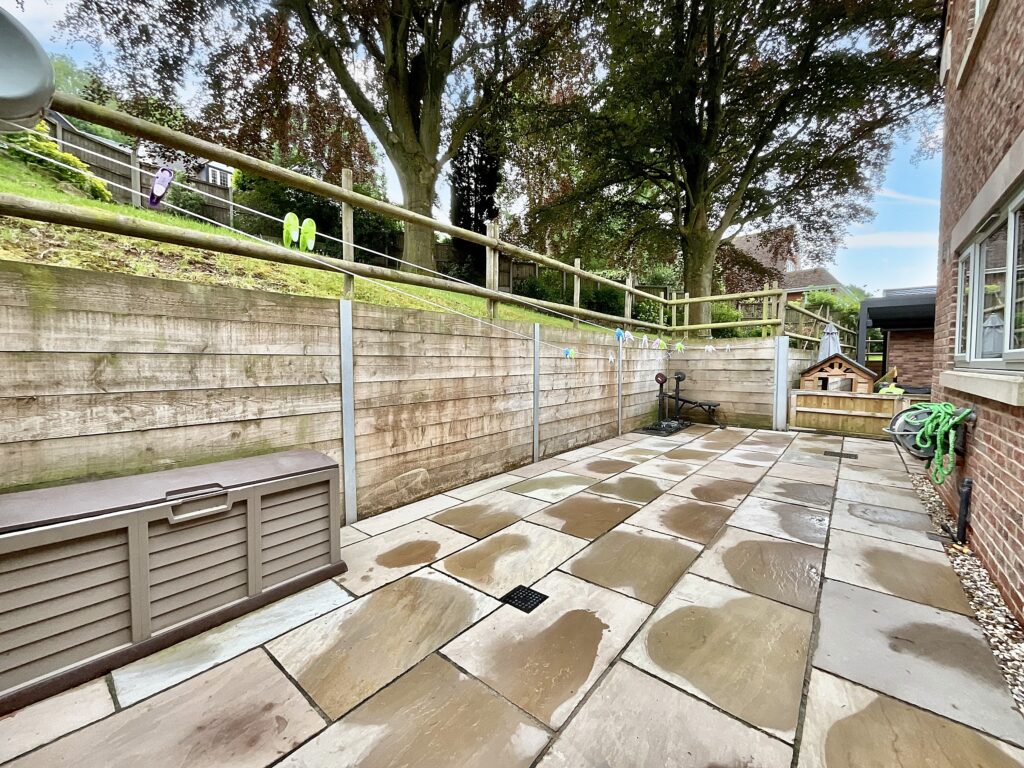 Lightwood Road, Stoke-On-Trent, ST3