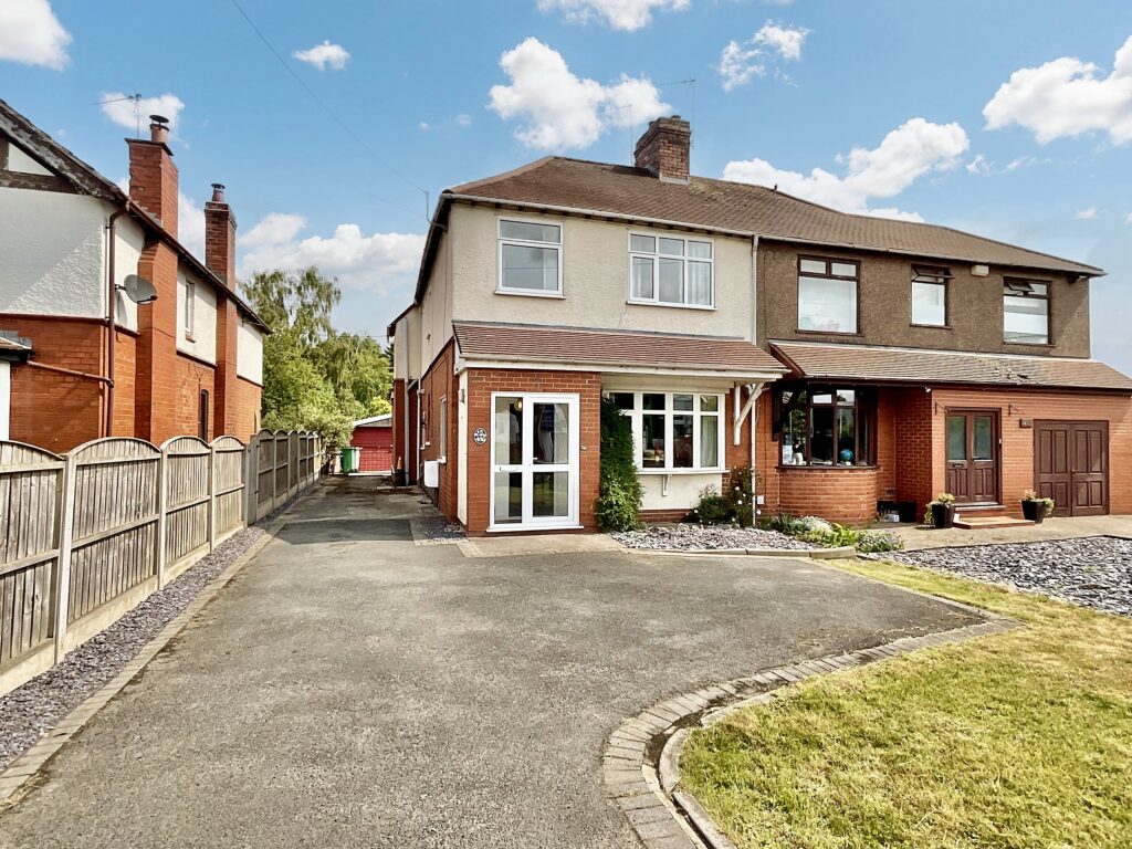 Newcastle Road, Shavington, CW2