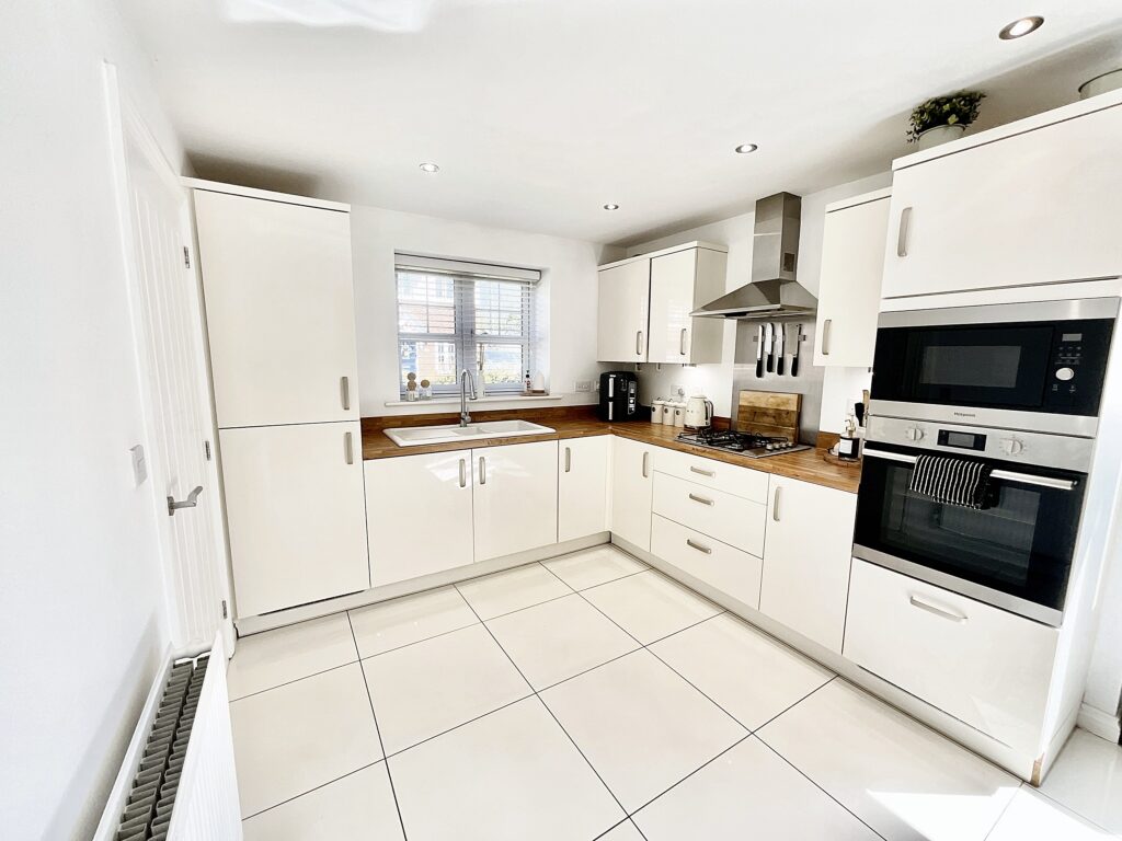 Leighton View, Loggerheads, TF9