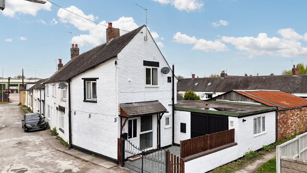 Donkey Lane, Cheadle, ST10