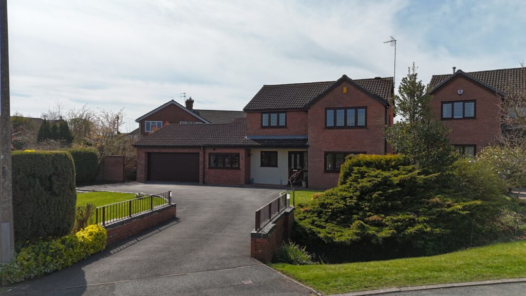 Willow Way, Forsbrook, ST11