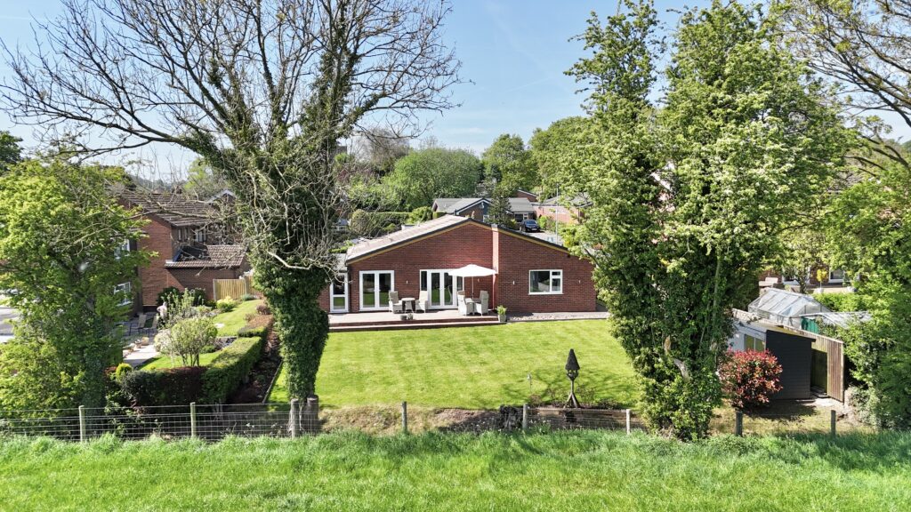 St. Marys Close, Checkley, ST10