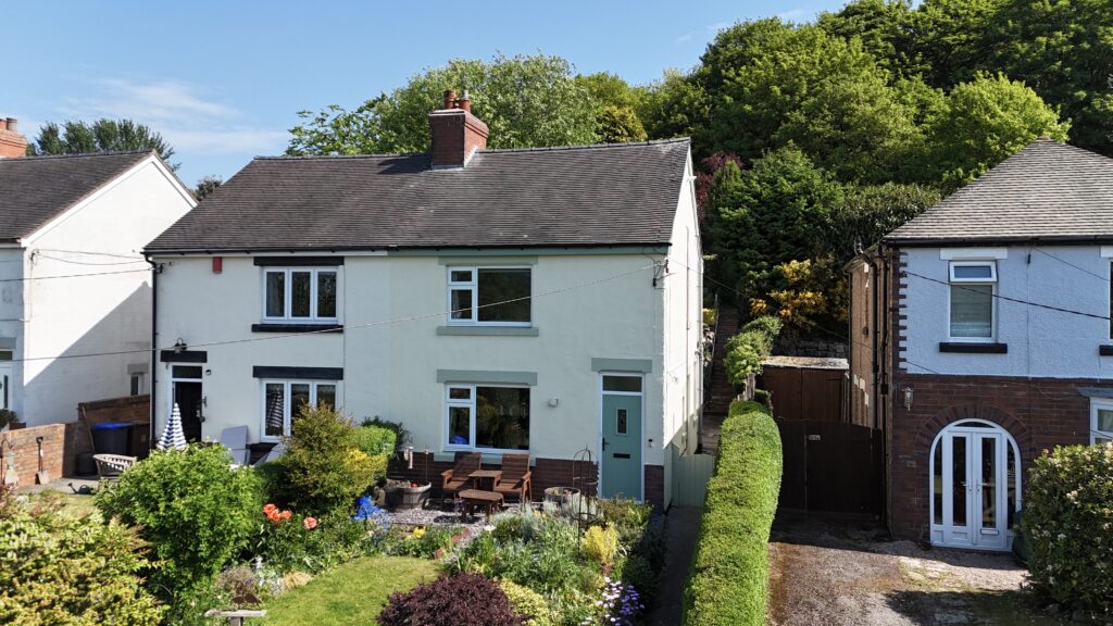 Dilhorne Road, Cheadle, ST10