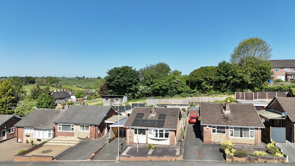 Parklands Road, Tean, ST10