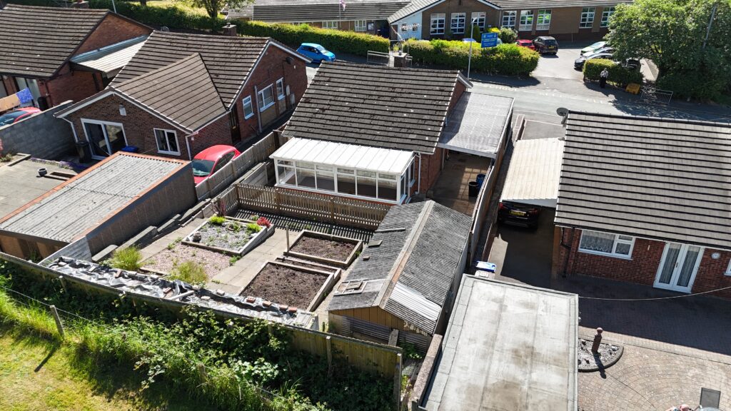 Parklands Road, Tean, ST10