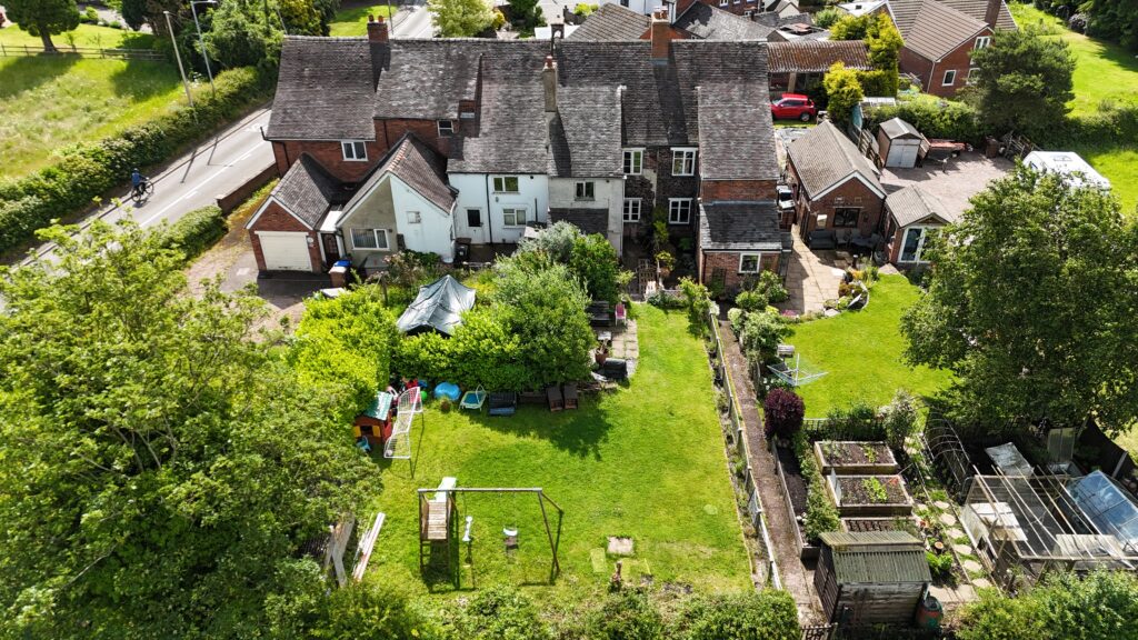 Uttoxeter Road, Lower Tean, ST10