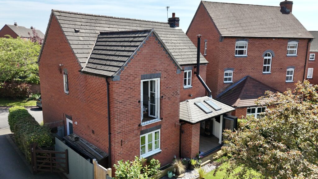 Harecastle Bank, Stone, ST15