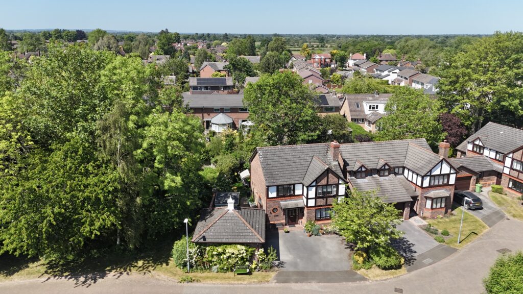 St. Josephs Way, Nantwich, CW5