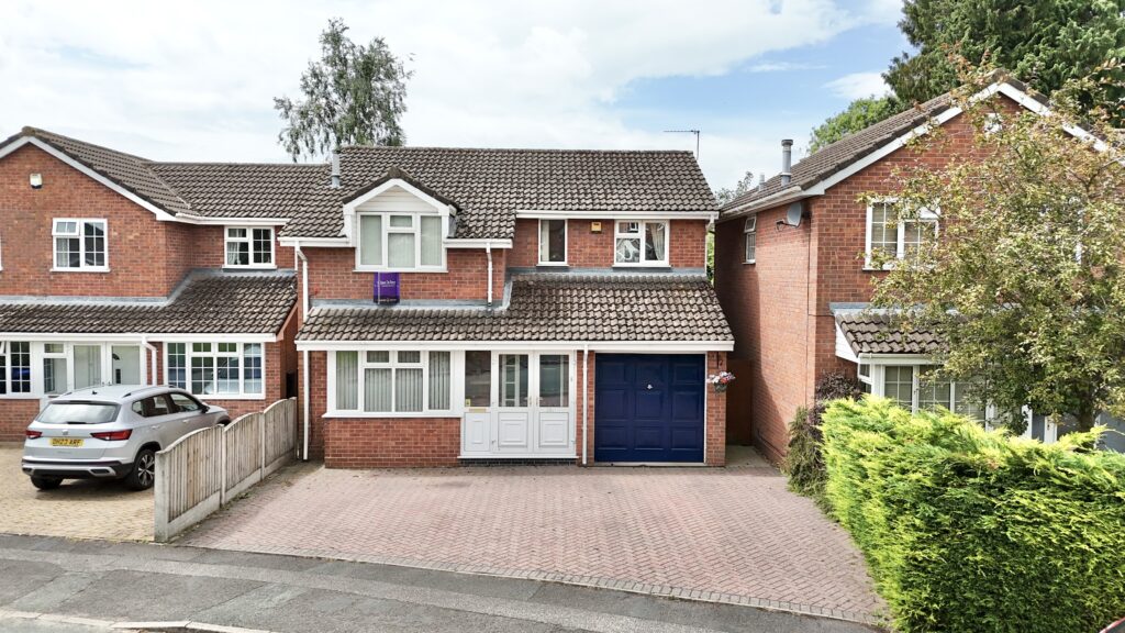 Vicarage Road, Tean, ST10