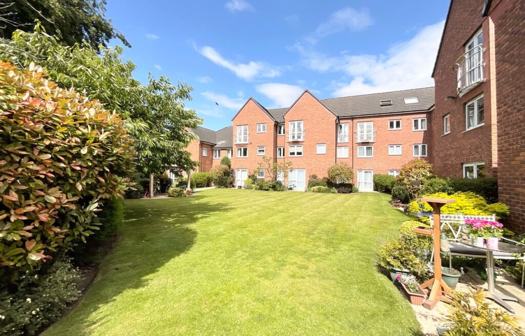 London Road, Nantwich, CW5