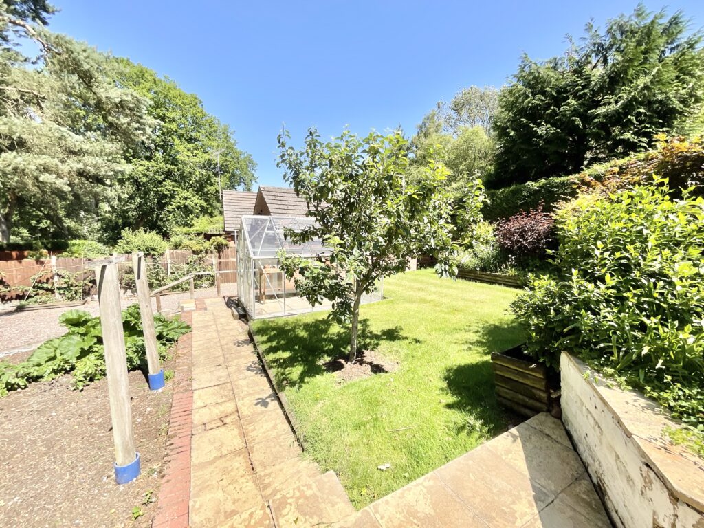Eccleshall Road, Loggerheads, TF9