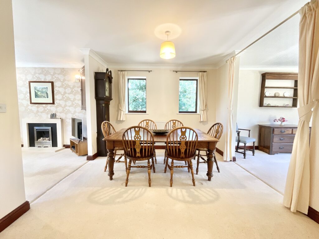 Eccleshall Road, Loggerheads, TF9