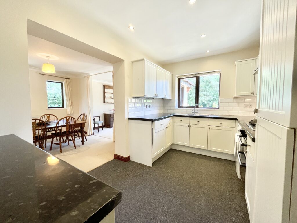 Eccleshall Road, Loggerheads, TF9