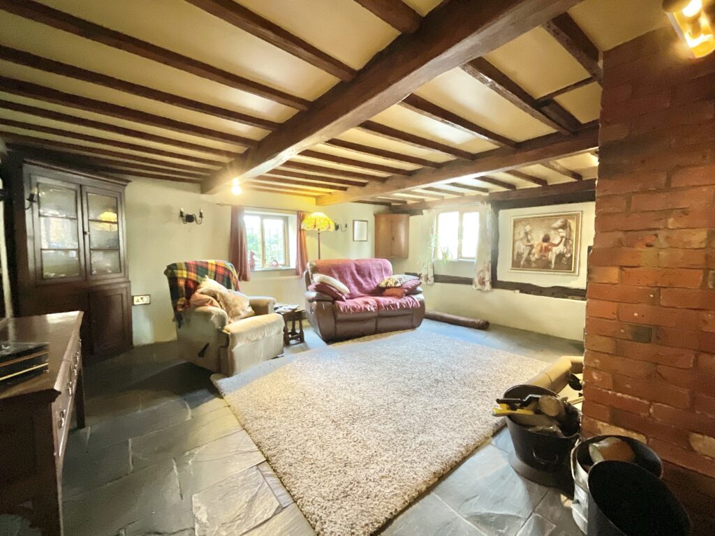 School Lane, Ashley, TF9