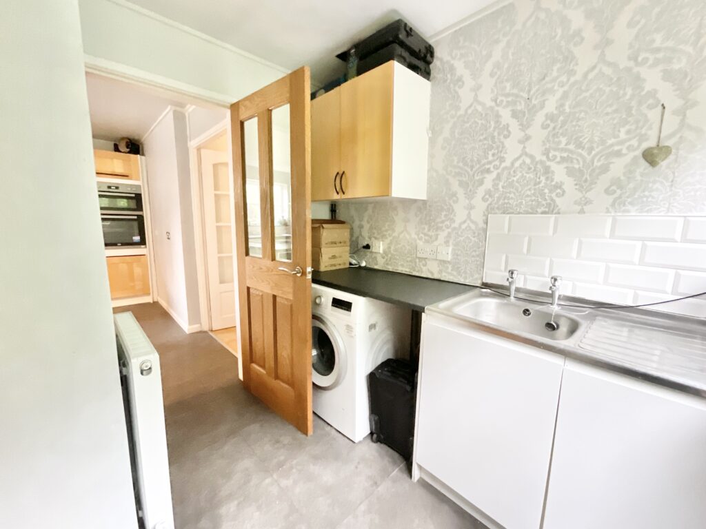 Eccleshall Road, Hookgate, TF9