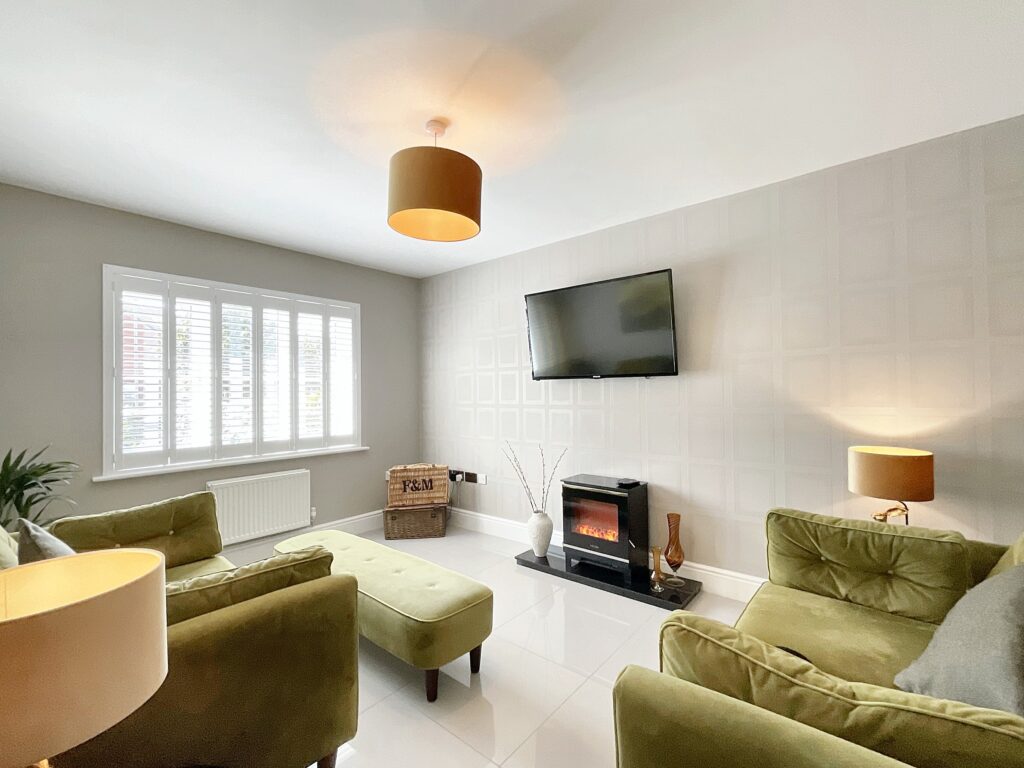 Green Close, Great Haywood, ST18