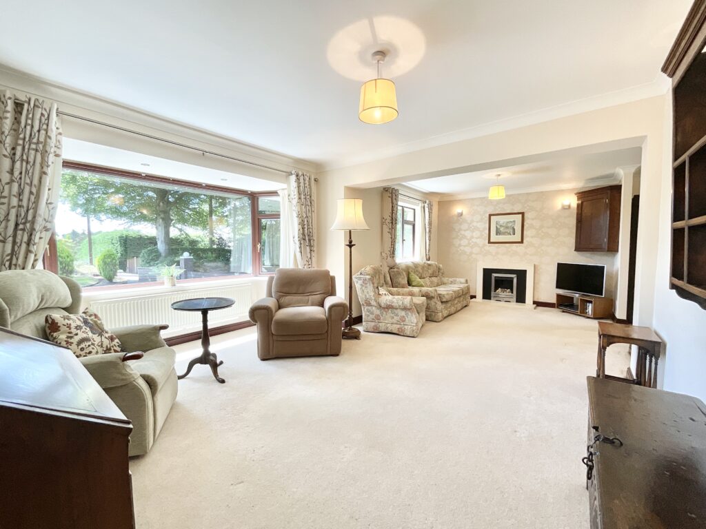 Eccleshall Road, Loggerheads, TF9