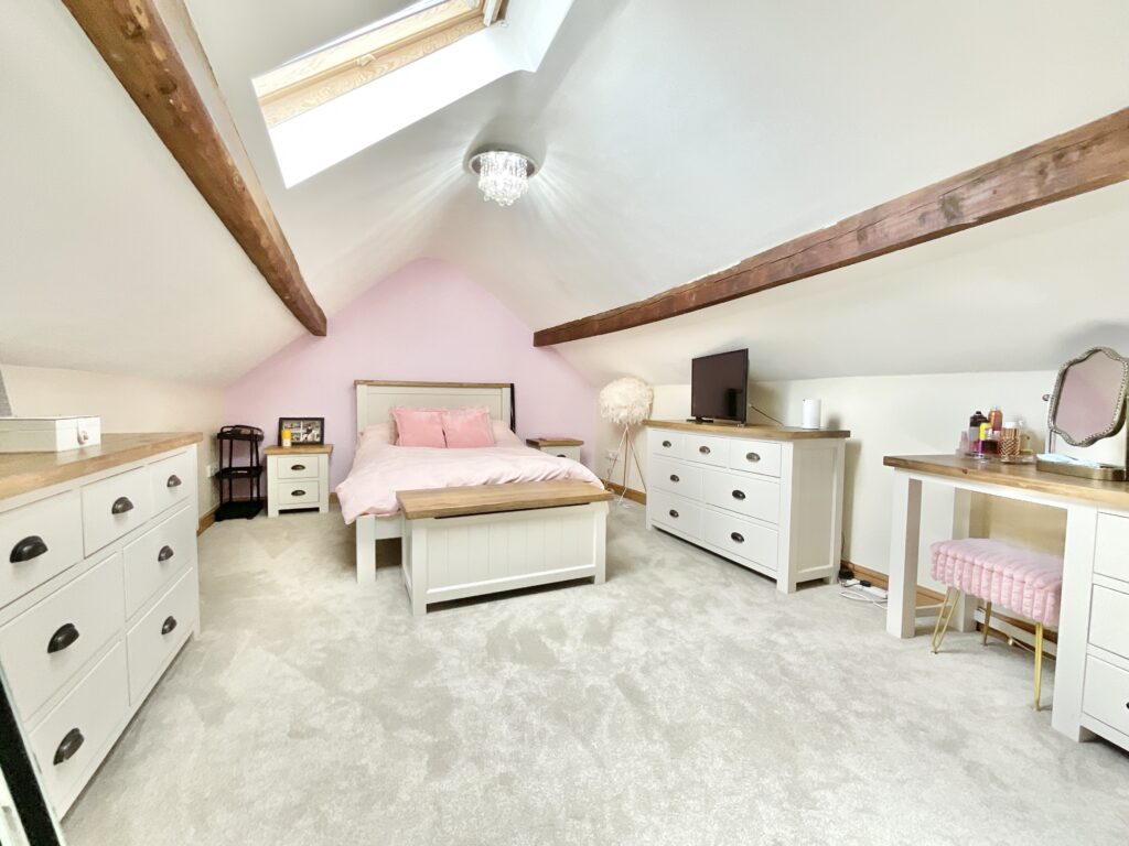 Green Lane, Whitgreave, ST18