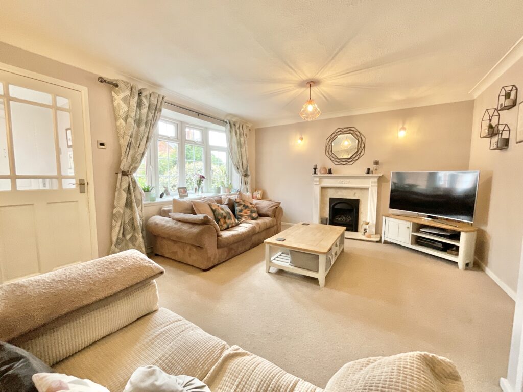 Usulwall Close, Eccleshall, ST21