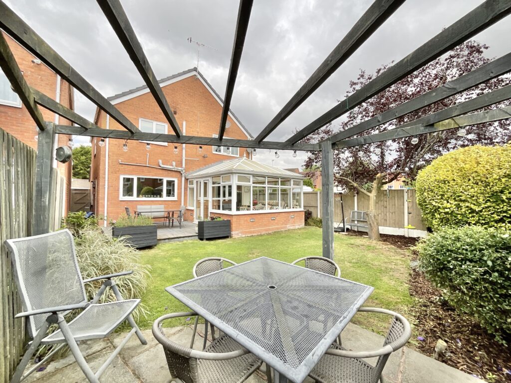 Usulwall Close, Eccleshall, ST21