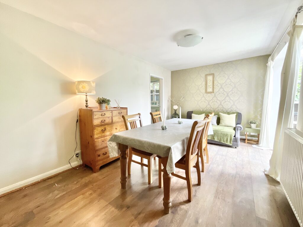 Eccleshall Road, Hookgate, TF9