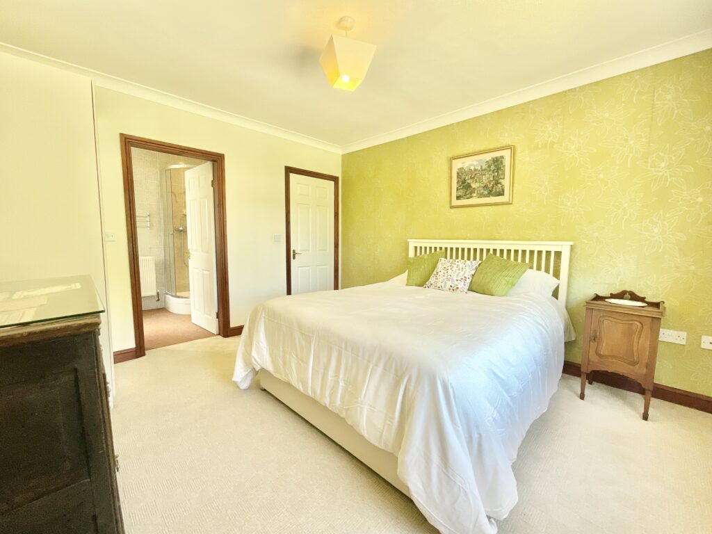 Eccleshall Road, Loggerheads, TF9