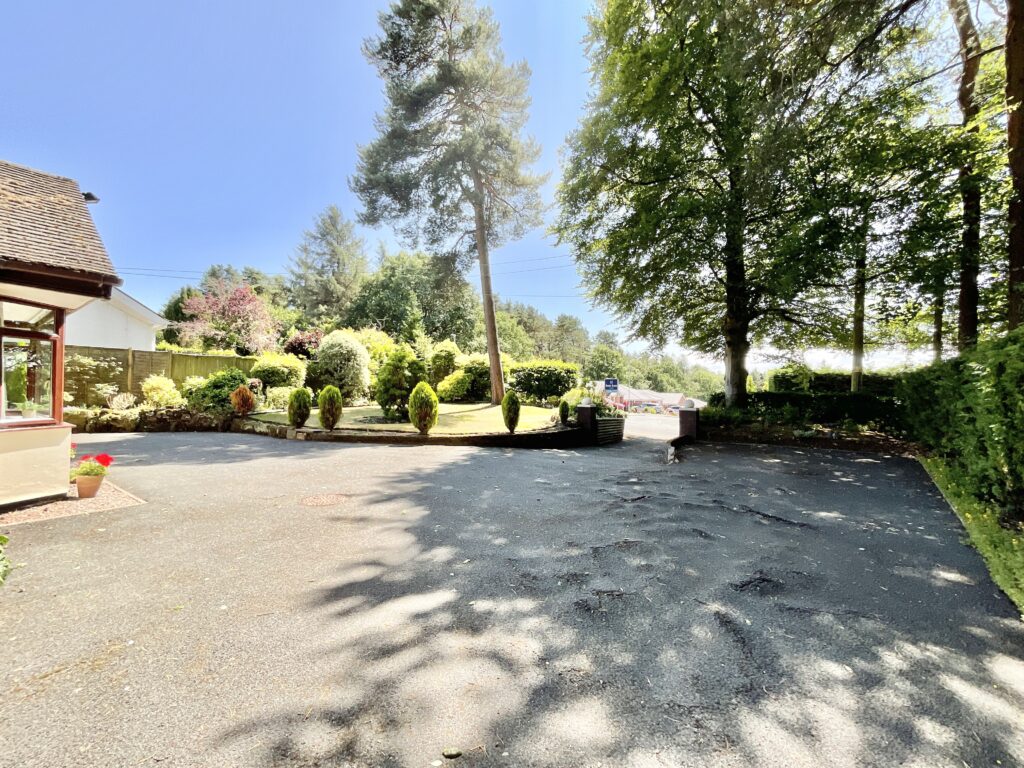 Eccleshall Road, Loggerheads, TF9