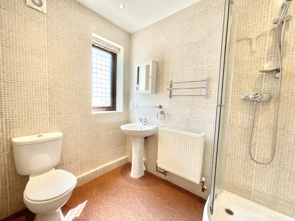Eccleshall Road, Loggerheads, TF9