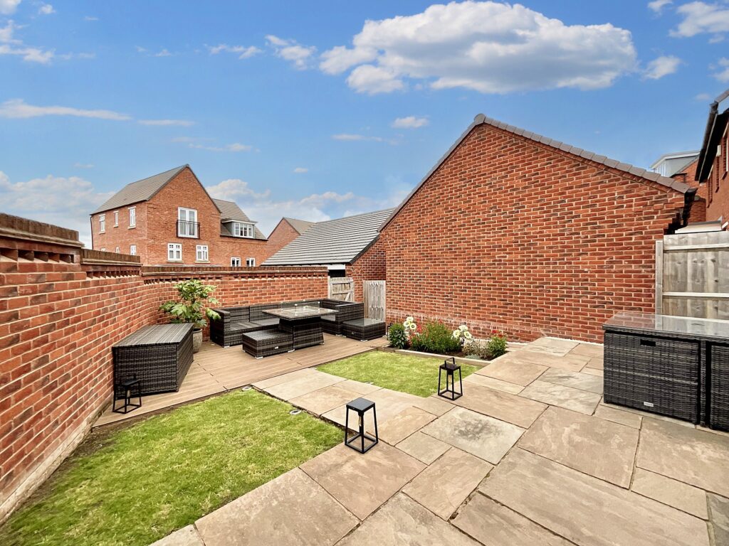 Pashmina Avenue, Barlaston, ST12