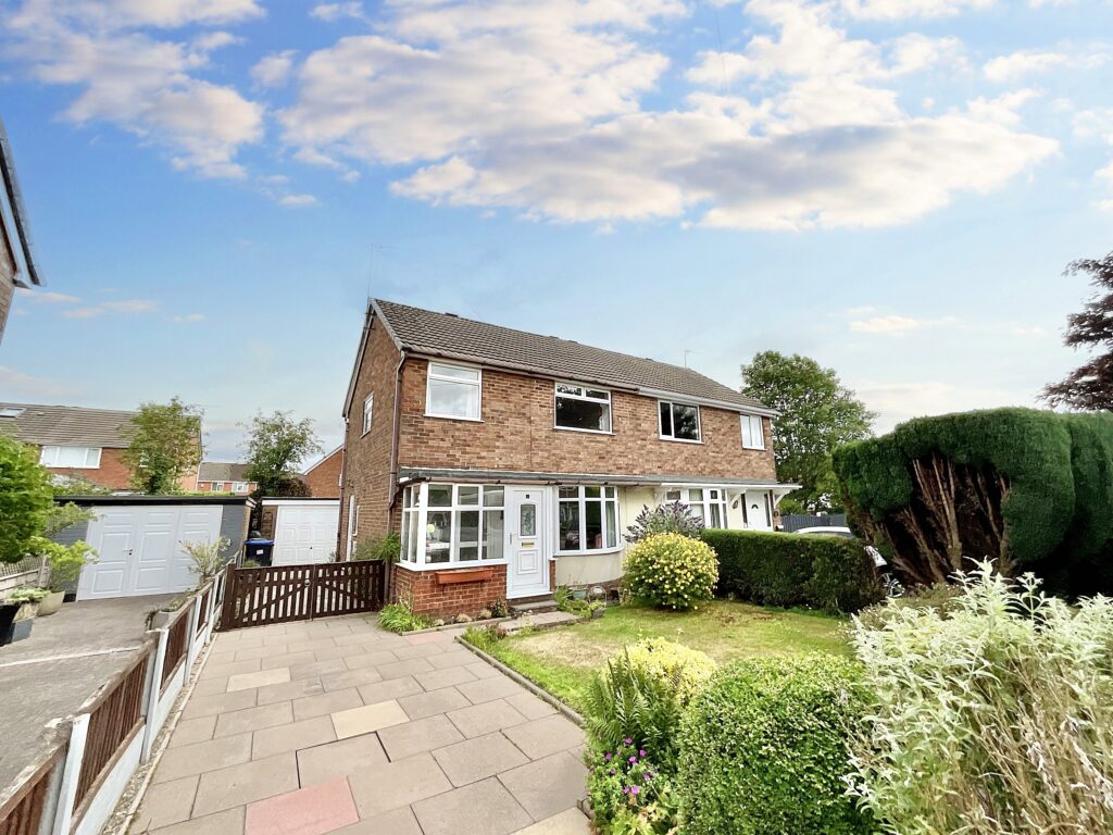 Poplar Close, Blythe Bridge, ST11