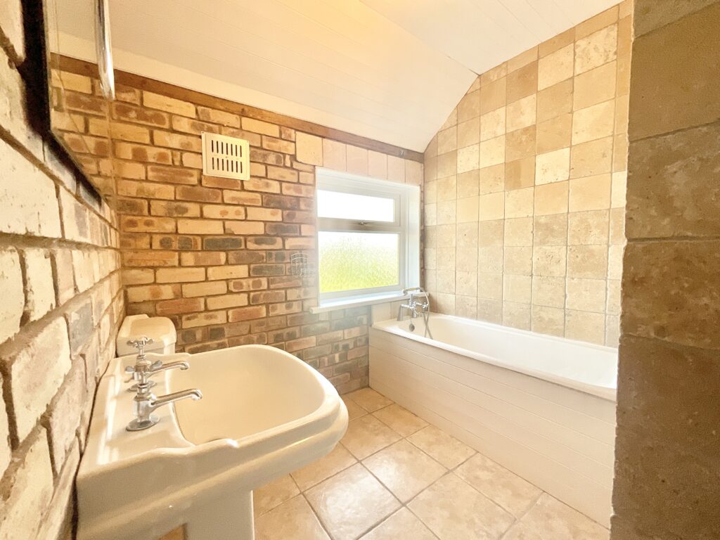 Kings Avenue, Market Drayton, TF9