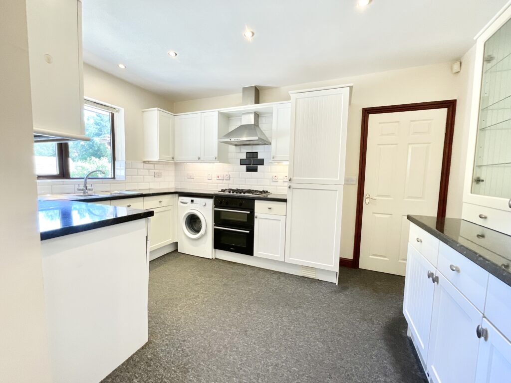 Eccleshall Road, Loggerheads, TF9